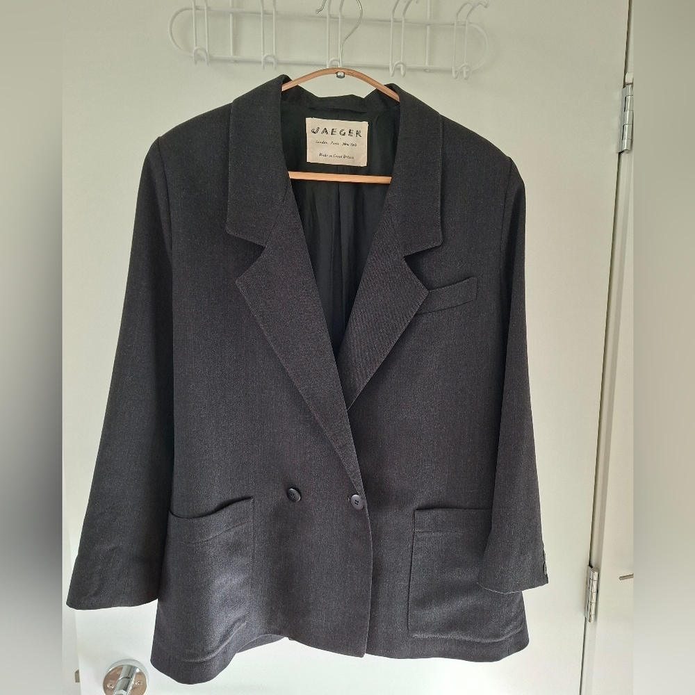 Jaeger Women's Pure Wool Double-breasted Black Blazer (Size 14)